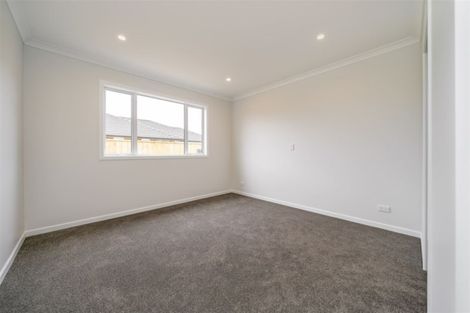 Photo of property in 12 Poulson Grove, Trentham, Upper Hutt, 5018