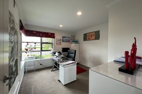 Photo of property in 33 Chesham Street, Rototuna North, Hamilton, 3210