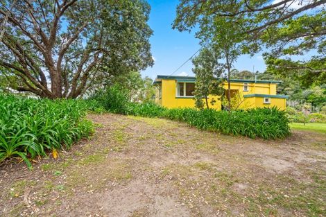 Photo of property in 870 Matapouri Road, Matapouri, Whangarei, 0173