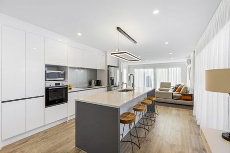 Photo of property in 66 Arran Point Parade, Orewa, 0931