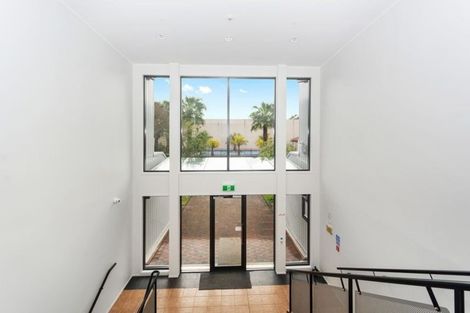 Photo of property in 17b/30 Westward Ho, Glen Eden, Auckland, 0602