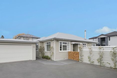 Photo of property in 153 Centaurus Road, Saint Martins, Christchurch, 8022