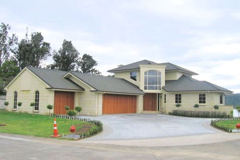 Photo of property in 25 Brenton Place, Whangamata, 3691