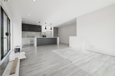 Photo of property in 122 Parkview Drive, Gulf Harbour, Whangaparaoa, 0930