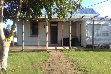 Photo of property in 31 Hussey Street, Waverley, 4510