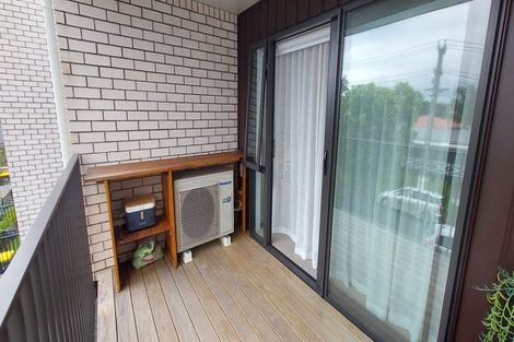 Photo of property in 13/18 Titoki Street, Te Atatu Peninsula, Auckland, 0610