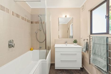 Photo of property in 141 Dennis Road, Kaipara Flats, Warkworth, 0981