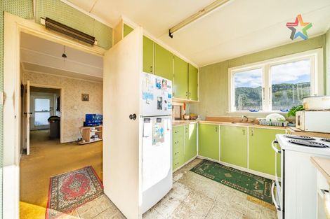 Photo of property in 151 Reynolds Street, Taita, Lower Hutt, 5011