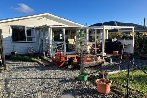 Photo of property in 14 Cross Street, Milton, 9220