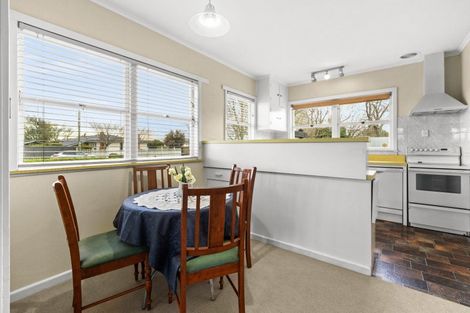 Photo of property in 301 Frimley Avenue, Frimley, Hastings, 4120