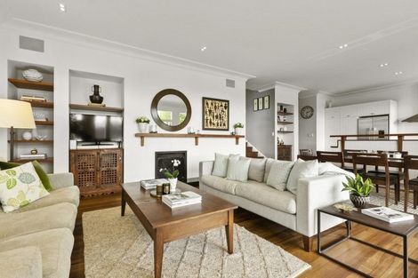 Photo of property in 124 Victoria Avenue, Remuera, Auckland, 1050