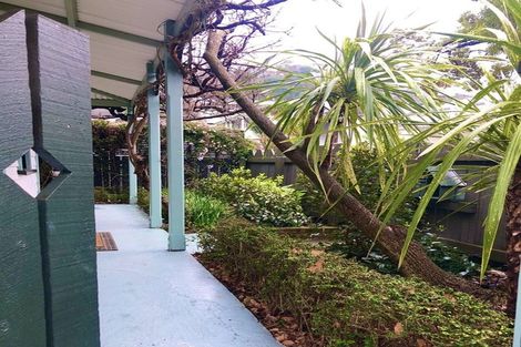 Photo of property in 2 Paradise Road, Napier South, Napier, 4110