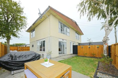 Photo of property in 2/36 Matlock Street, Woolston, Christchurch, 8062