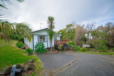 Photo of property in 19a Sunburst Lane, Torbay, Auckland, 0630