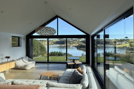 Photo of property in 1371b Taieri Mouth Road, Taieri Mouth, 9091