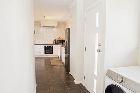 Photo of property in 10 Clyde Street, Levin, 5510