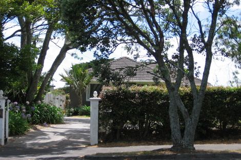 Photo of property in 13a Bolton Street, Blockhouse Bay, Auckland, 0600