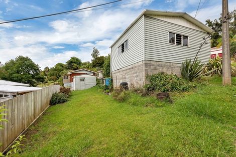 Photo of property in 12 Willow Place, Horahora, Whangarei, 0110