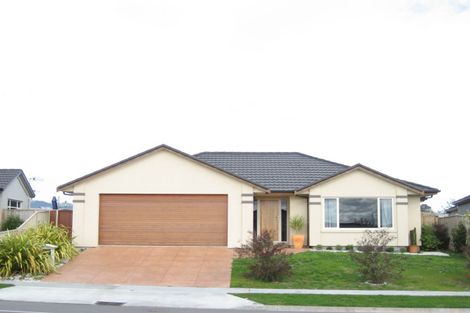 Photo of property in 14 Russell Robertson Drive, Havelock North, 4130
