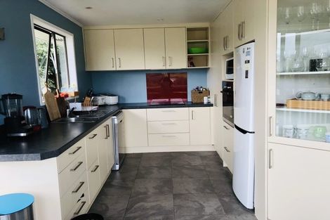 Photo of property in 16 Sunburst Lane, Torbay, Auckland, 0630