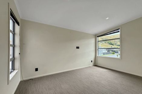 Photo of property in 74 Amesbury Drive, Churton Park, Wellington, 6037