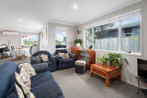 Photo of property in 15 Reel Road, Athenree, Waihi Beach, 3611