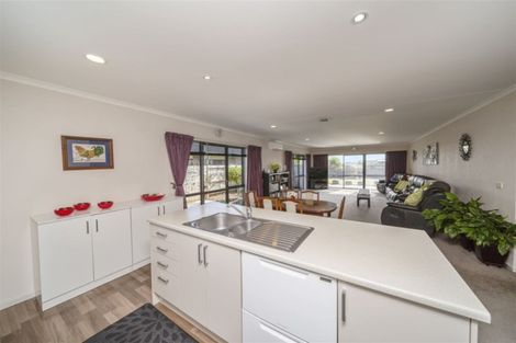 Photo of property in 11 Reremoana Close, Hawera, 4610