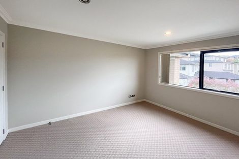 Photo of property in 32 Kilkelly Avenue, Pinehill, Auckland, 0632
