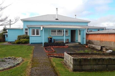 Photo of property in 104 Peel Street, Westport, 7825