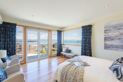 Photo of property in 24 Zeehaen Place, Britannia Heights, Nelson, 7010