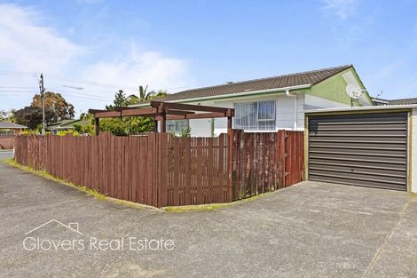 Photo of property in 5/89 Bruce Mclaren Road, Henderson, Auckland, 0612