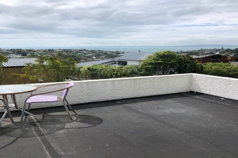 Photo of property in 1/7 Calypso Place, Rothesay Bay, Auckland, 0630