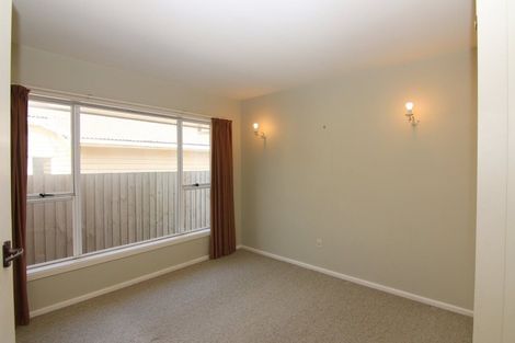 Photo of property in 609 Harewood Road, Harewood, Christchurch, 8051