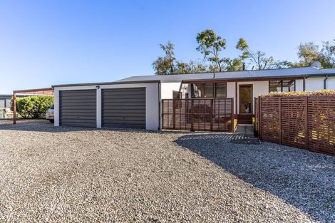 Photo of property in 335 Egerton Road, Winton, 9782
