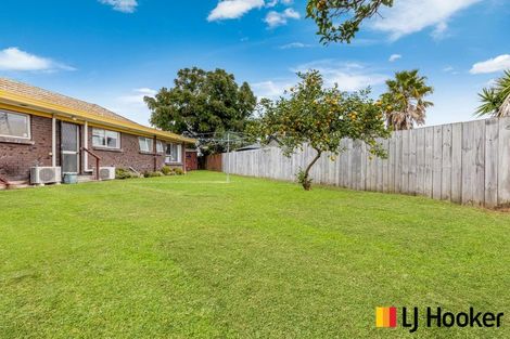 Photo of property in 22b Glengowan Place, Conifer Grove, Takanini, 2112