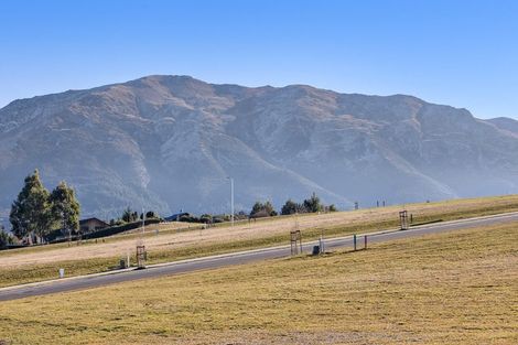Photo of property in 31 Koreke Loop, Lake Hawea, 9382