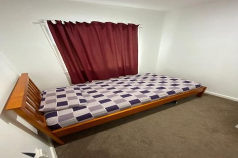 Photo of property in 452a West Coast Road, Glen Eden, Auckland, 0602