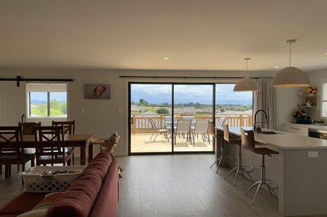 Photo of property in 8 Pinkerton Place, Ohauiti, Tauranga, 3112