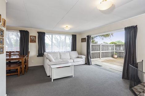 Photo of property in 57 Mazengarb Road, Paraparaumu Beach, Paraparaumu, 5032