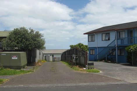 Photo of property in 2/155a Finlayson Avenue, Clendon Park, Auckland, 2103