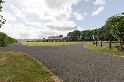 Photo of property in 37 Tawera Road, Mangatainoka, Pahiatua, 4982