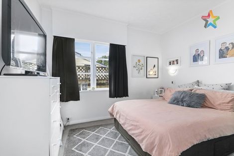Photo of property in 11 Godley Street, Waterloo, Lower Hutt, 5011