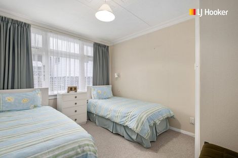 Photo of property in 105 Highcliff Road, Andersons Bay, Dunedin, 9013