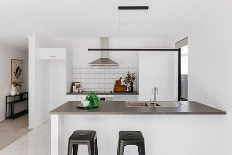 Photo of property in 10 Liberty Street, Papamoa, 3118