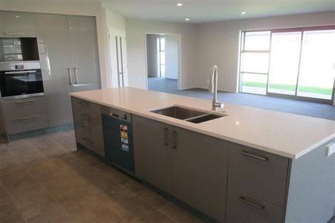 Photo of property in 14 Genoa Avenue, Rolleston, 7614