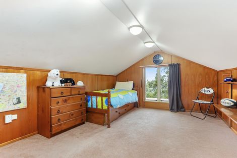 Photo of property in 50 Park Road, Titirangi, Auckland, 0604