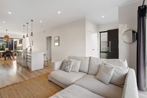 Photo of property in 7 Grey Warbler Road, Hobsonville, Auckland, 0616