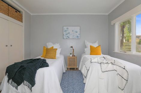 Photo of property in 3 Mountain Road, Western Heights, Rotorua, 3015