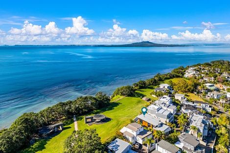 Photo of property in 131a Beach Road, Castor Bay, Auckland, 0620