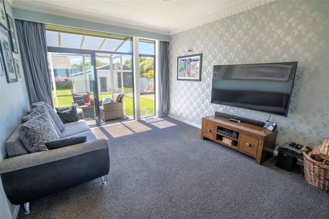 Photo of property in 242 Chelmsford Street, Waverley, Invercargill, 9810